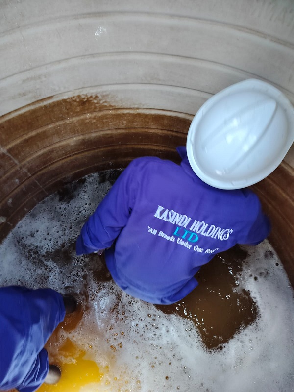 Kasindi Holdings LTD water tank cleaning service