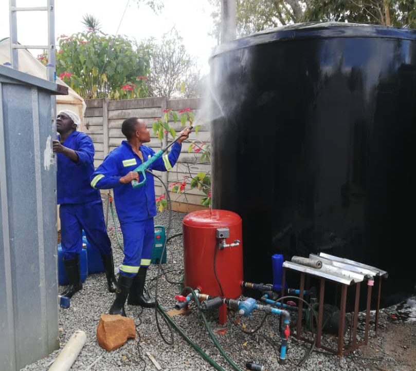 Water tank cleaning